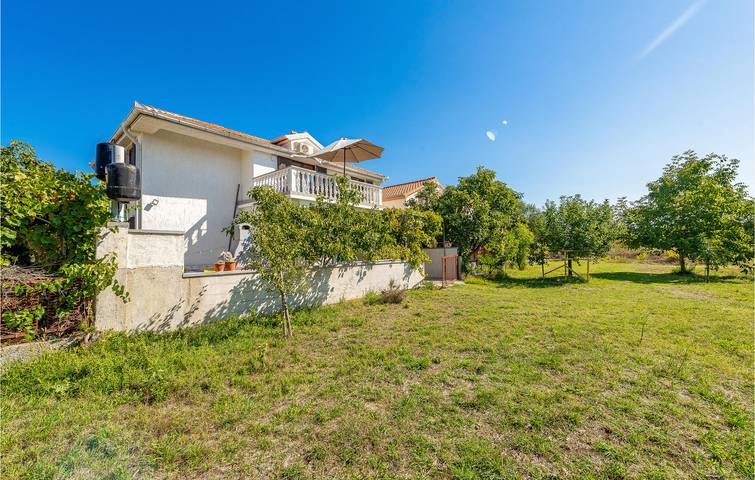 Ferienwohnung für 5 Personen, mit Garten und Terrasse in Nin - 2