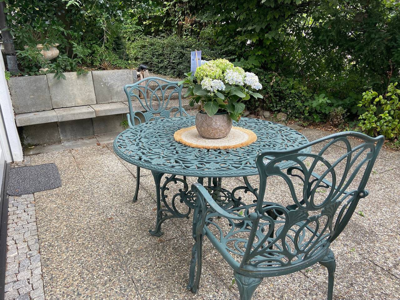 Ganzes Studio, Ferienhaus 'Haus Creasoluz' mit Seeblick, privater Terrasse und Wlan in Bodman-Ludwigshafen, Obersee (Bodensee)