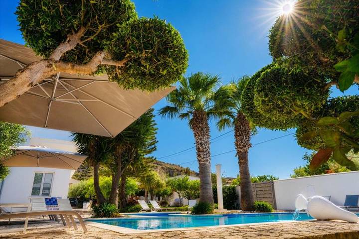 Chambre d’hôte pour 2 personnes, avec jardin ainsi que piscine et vue à Porto Empedocle - 4