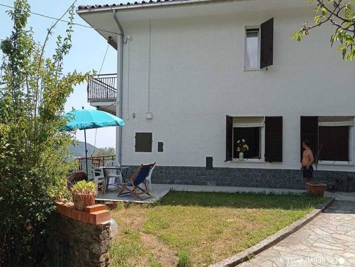 Ferienhaus für 4 Personen, mit Garten in Moneglia