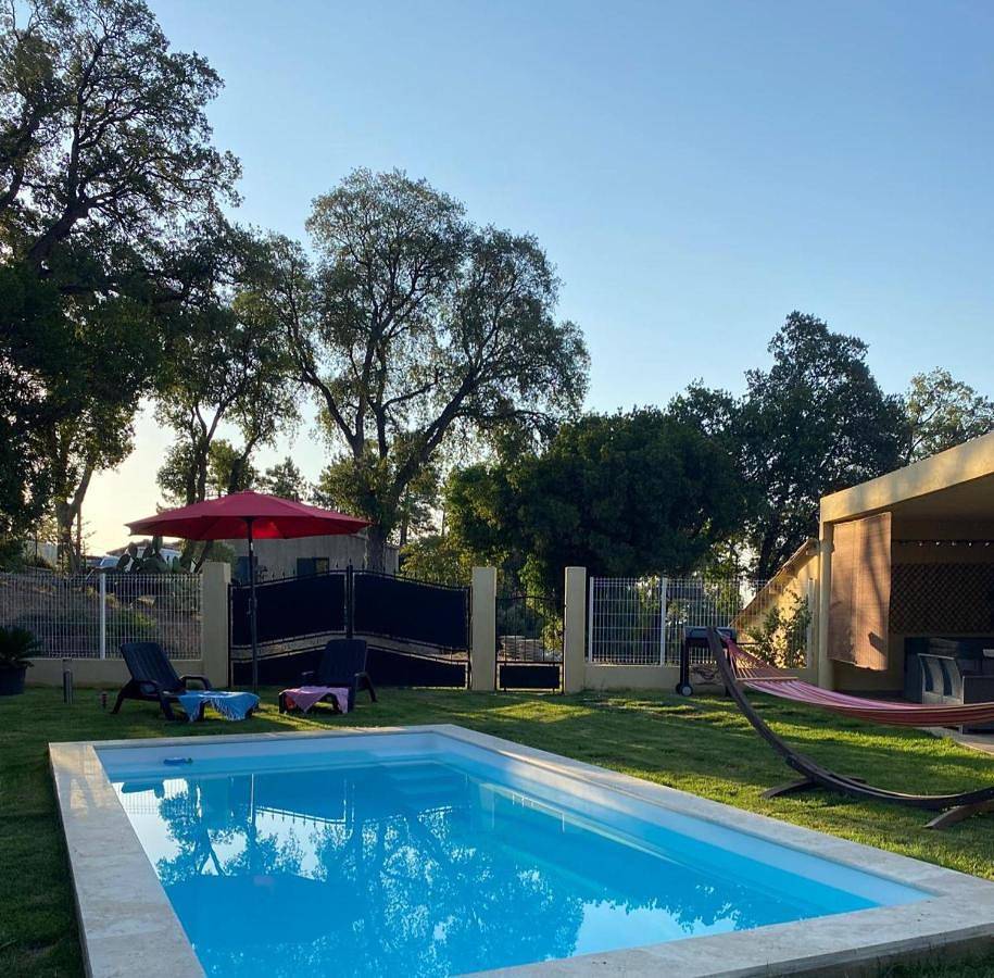 Appartement entier, Agréable rez de jardin avec Piscine et Jacuzzi in Cervione, Arrondissement de Corte