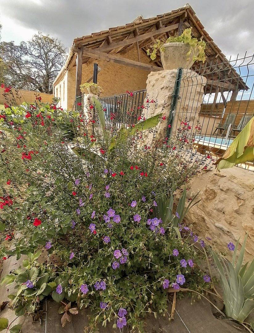 Gîte La Grange in Saint-Georges-de-Montclard, Périgord Pourpre