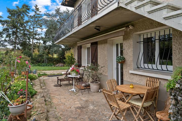 Maison de vacances pour 4 personnes, avec jardin et balcon dans Rhône - 3