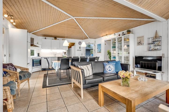 Ferienhaus für 10 Personen, mit Garten und Whirlpool sowie Sauna und Terrasse in Lolland-Falster - 4