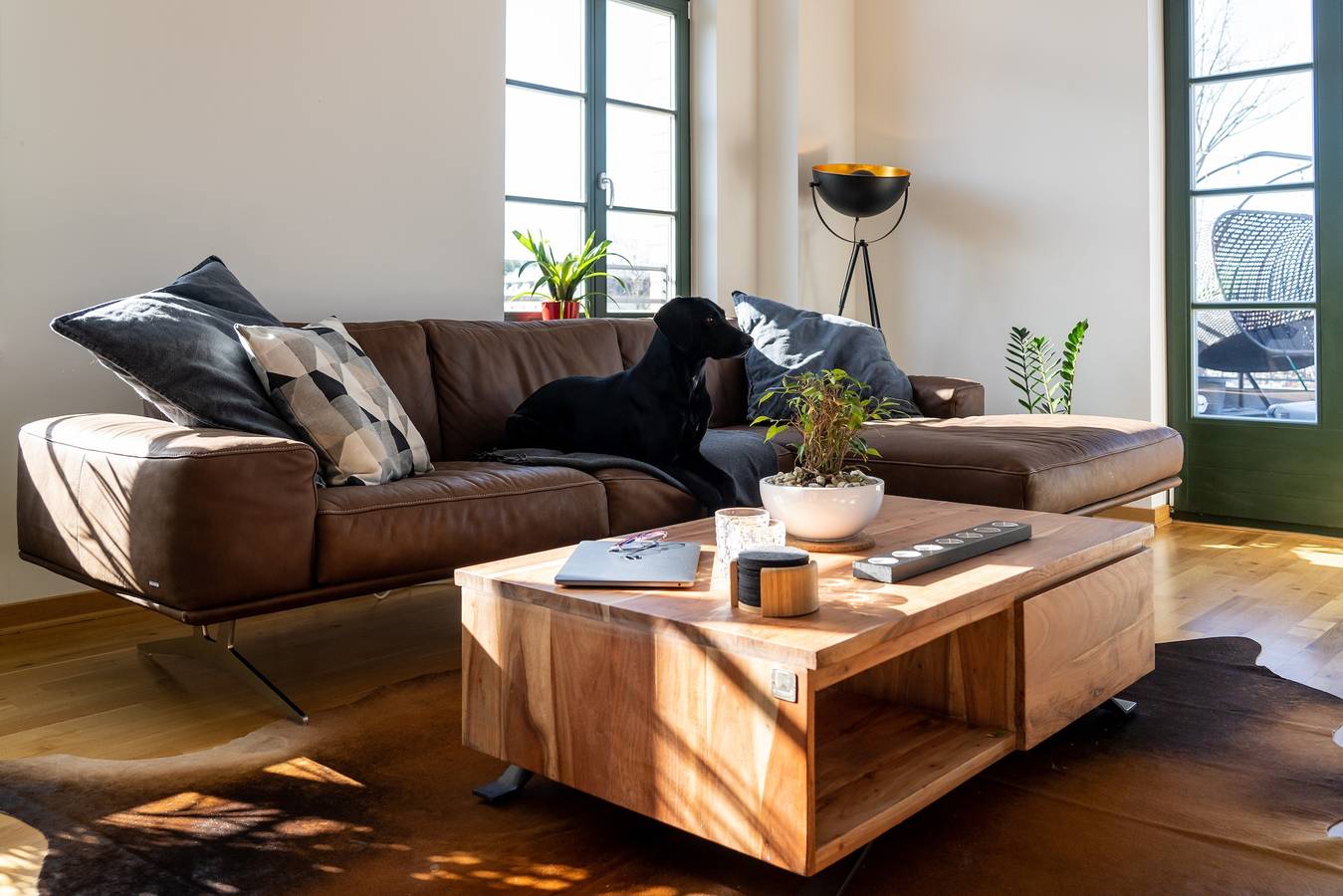 Appartement entier, Appartement "König Albert Residenz" avec terrasse privée, balcon et Wi-Fi in Nordwest, Leipzig