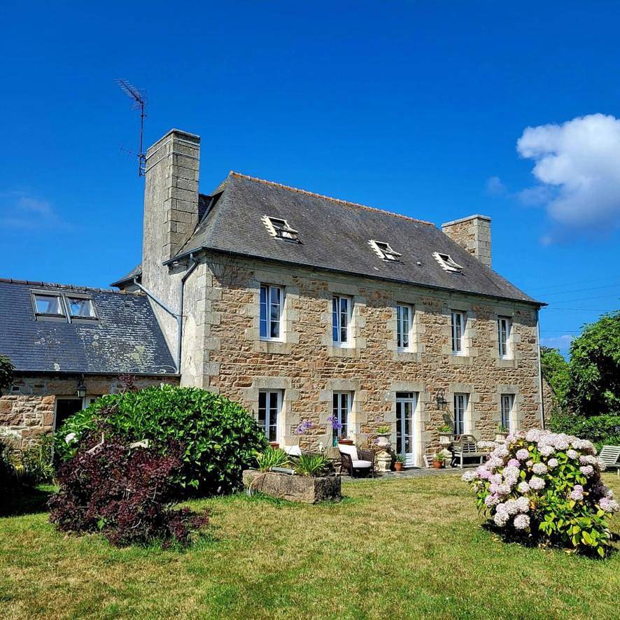 Chambres d'Hôtes Maison de Charme à Trégastel in Trégastel, Côte de Granit Rose