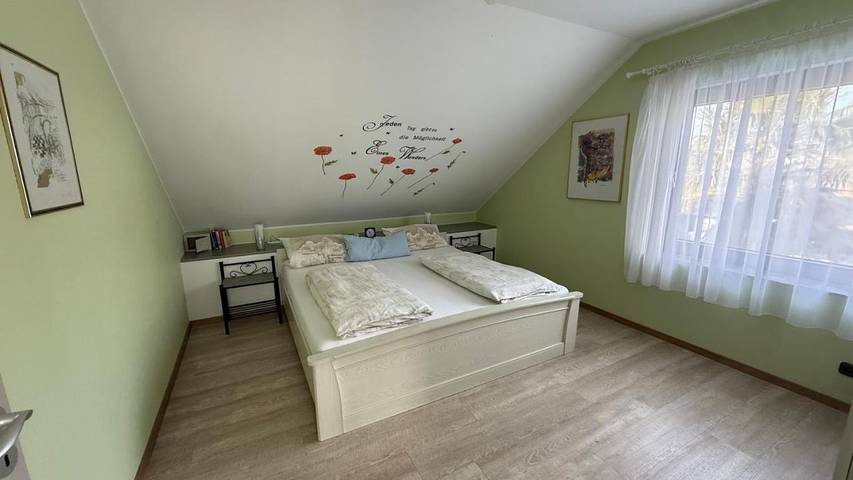 Ferienwohnung für 3 Personen, mit Terrasse und Ausblick in Mehring - 2