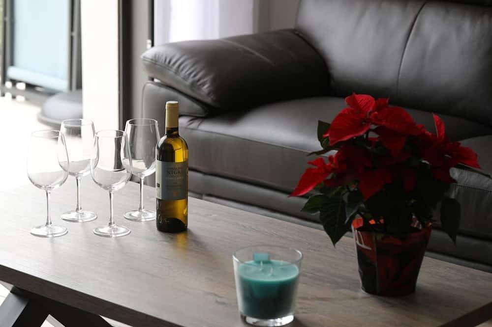 Gîte L'angélique - Fleurs des Pyrénées - Vue Hautacam in Argelès-Gazost, French Pyrenees