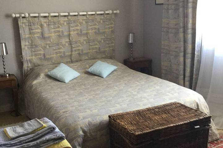 Gîte pour 12 personnes, avec piscine ainsi que jardin et terrasse à La Ferté-Saint-Aubin - 3