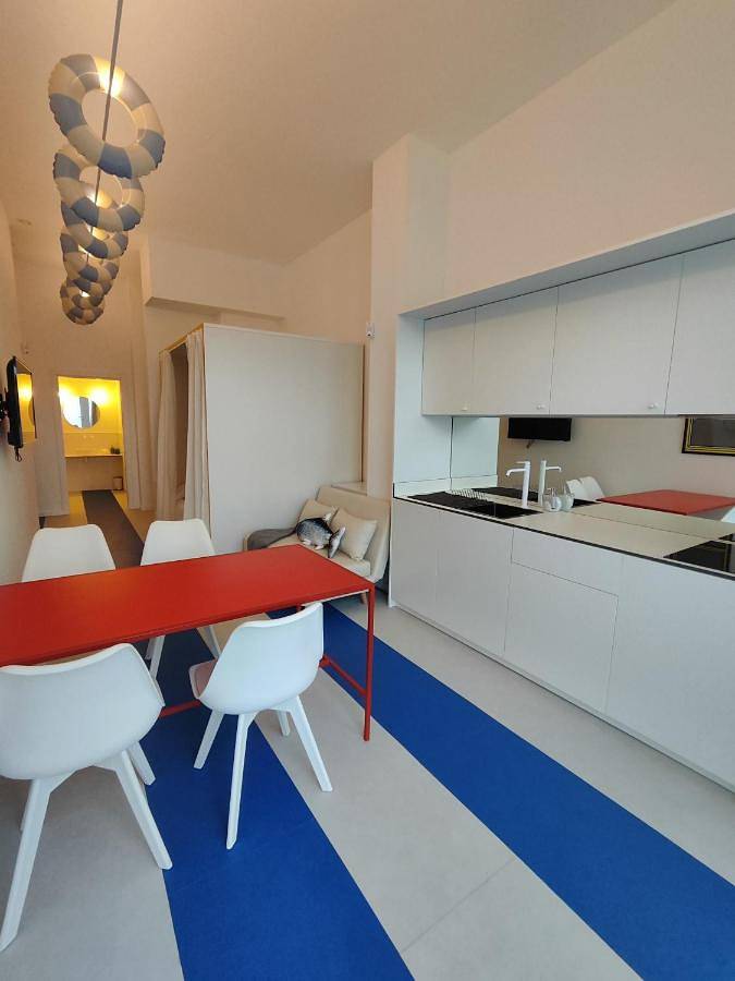 Geheel appartement, Carisan2 - fully equipped, 6 min to beach in La Malvarrosa, Valencia