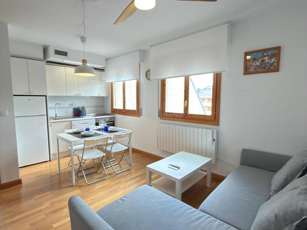Appartement entier, Charmant Penthouse avec Piscine et Parking à Jaca in Jaca, Pyrénées Aragonaises