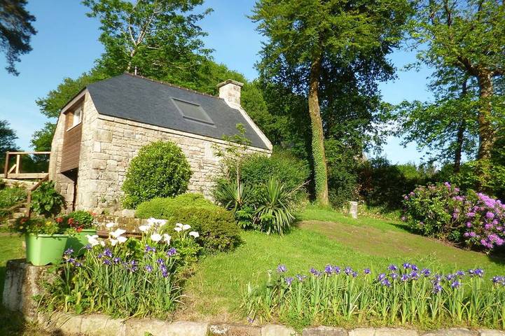 Location de vacances pour 2 personnes, avec Terrasse et Jardin à Bieuzy