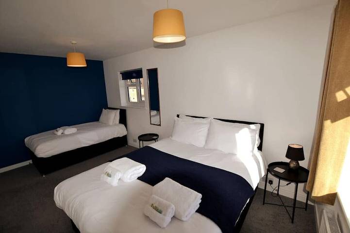 Wisteria 2 bed House – Stayseekers in Salisbury, Wiltshire