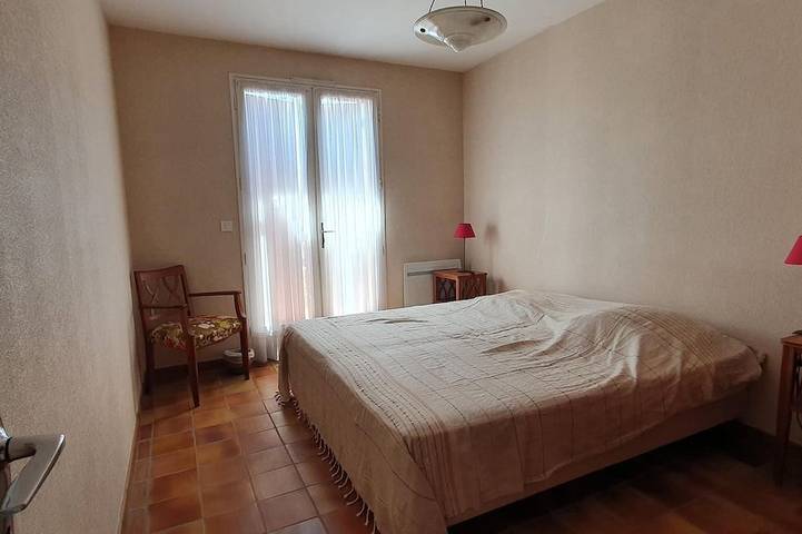 Location de vacances pour 8 personnes, avec Terrasse à La Tour-d'Aigues - 4