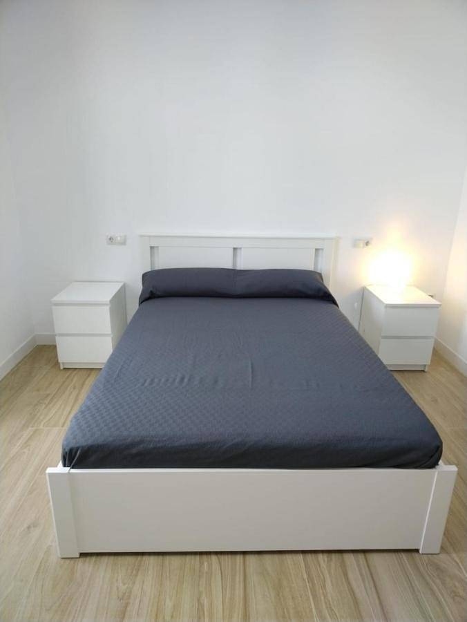 Gîte pour 2 personnes, avec Balcon et Terrasse ainsi que Jardin et Vue à Osuna