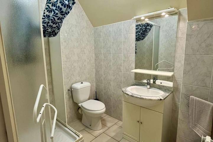 Gîte pour 4 personnes, avec jacuzzi à Saint-Côme-de-Fresné - 3