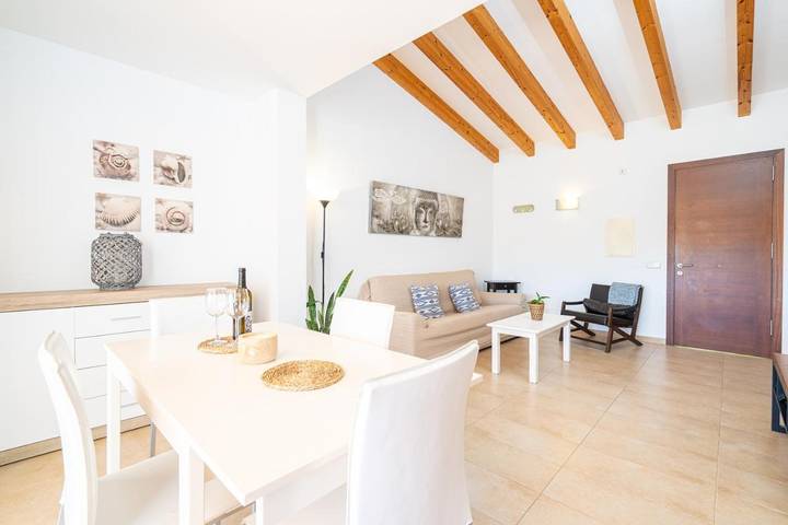 Apartamento para 4 personas, con Balcón y Terraza además de Jardín y Piscina en Porto Cristo Novo
