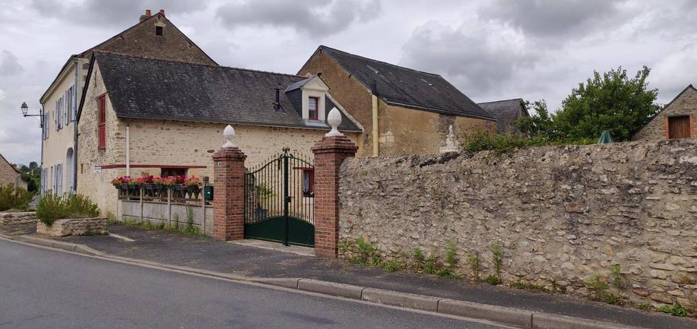 Location de vacances pour 4 personnes, avec jardin et terrasse dans Huillé - 4