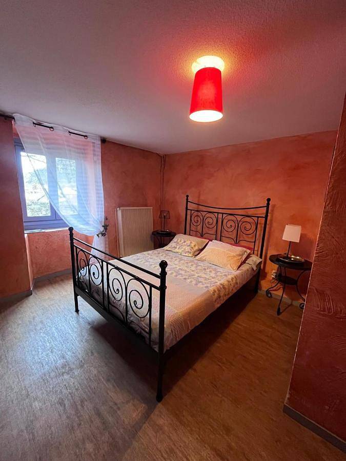 Chambre d’hôte pour 2 personnes, avec vue, animaux acceptés à Saint-Crépin (Hautes-Alpes)