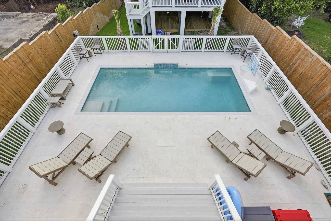 So Far  So Bueno  Sleeps 22   Pool  Lsv  Beachwalk in Gulf Resort Beach, Emerald Coast