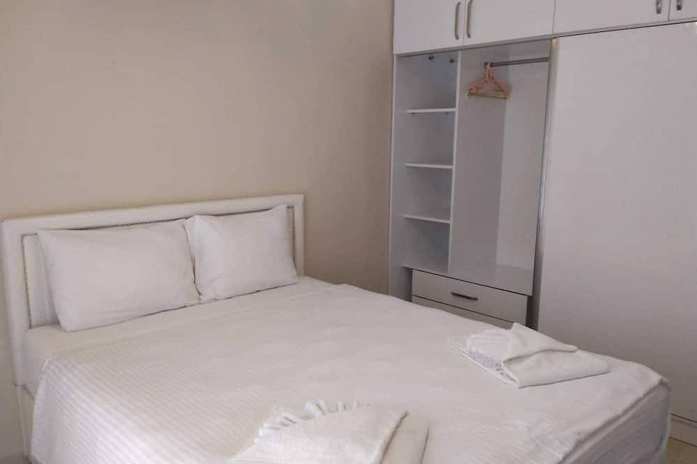 Villa Kumsal - 100 meters to beach in Kusadasi, Provinz Aydın