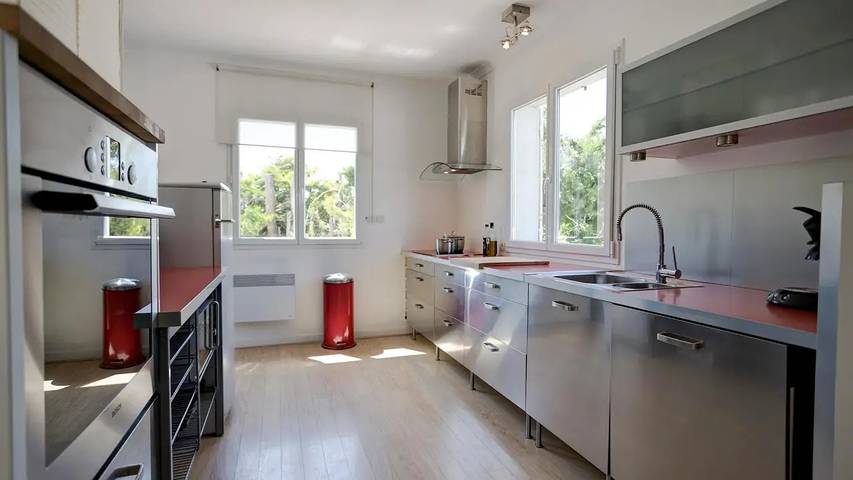 Location de vacances pour 9 personnes, avec piscine et jardin, animaux acceptés à Castelnau-d'Aude - 4