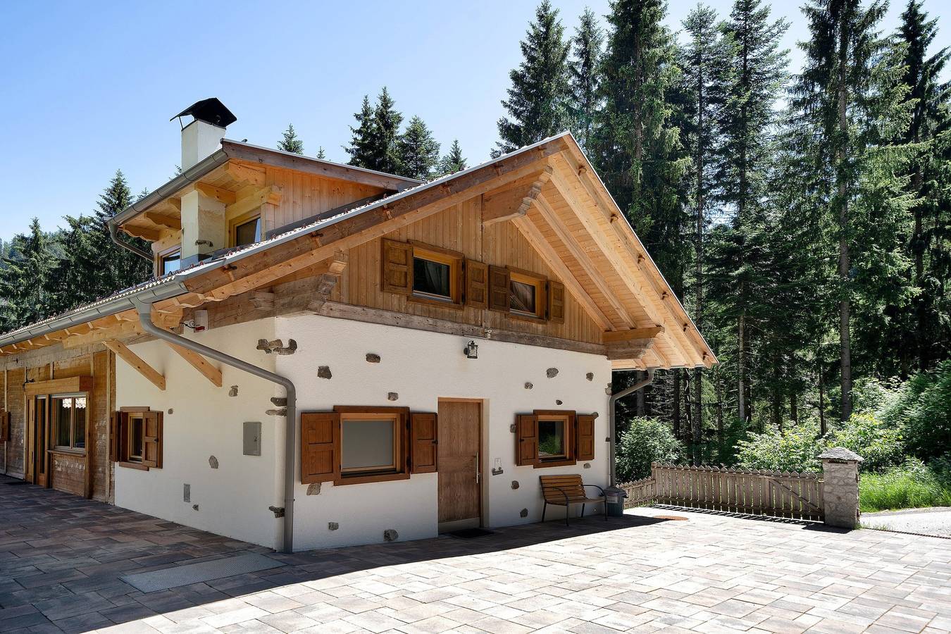 Ganze Wohnung, Ferienwohnung "Unterurbanhof Die Eins" mit Bergblick, Terrasse mit Garten und Sauna in Unsere Liebe Frau im Walde-St. Felix, Nonsberggruppe