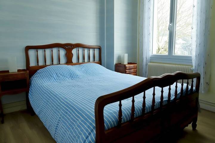 Location de vacances pour 6 personnes, avec jardin et terrasse à Murat-le-Quaire - 2