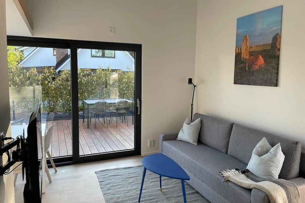 Complete Privacy - Steps from the Beach in Beddingestrand, Beddinge