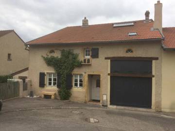 Chambre d’hôte pour 2 personnes, avec vue et jardin, animaux acceptés en Moselle