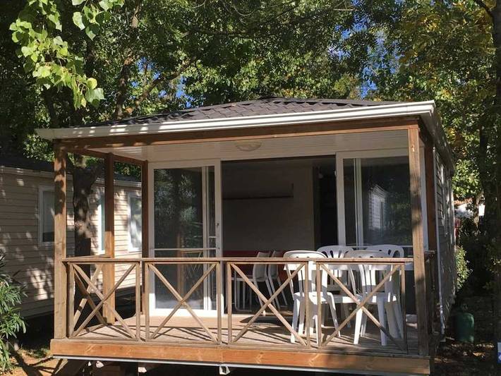 Mobile home for 4 people, with children pool and pool as well as terrace - 1