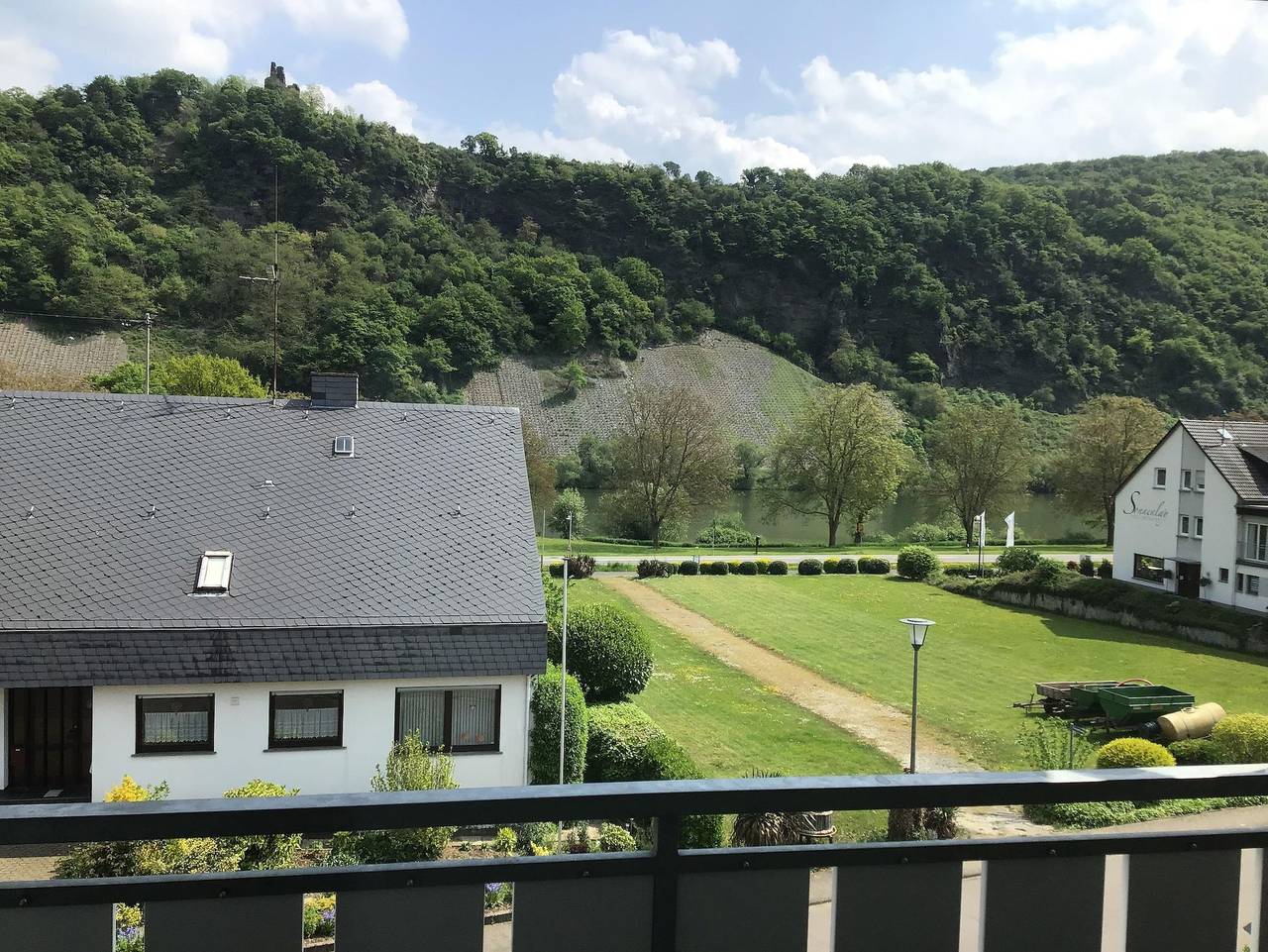 Ganze Ferienwohnung, Ferienwohnungen Sonnenlay - Appartement/Fewo Nr. 1 in Kröv, Bernkastel-Kues & Umgebung