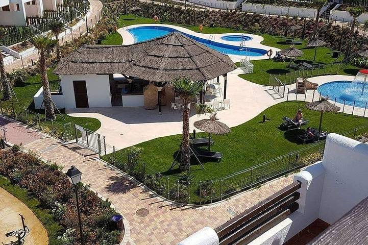 Location de vacances pour 4 personnes, avec balcon et piscine dans Mar de Pulpi