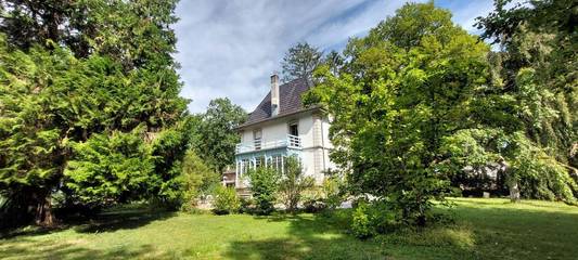 Chambre d’hôte pour 4 personnes, avec vue ainsi que terrasse et jardin à Valentigney