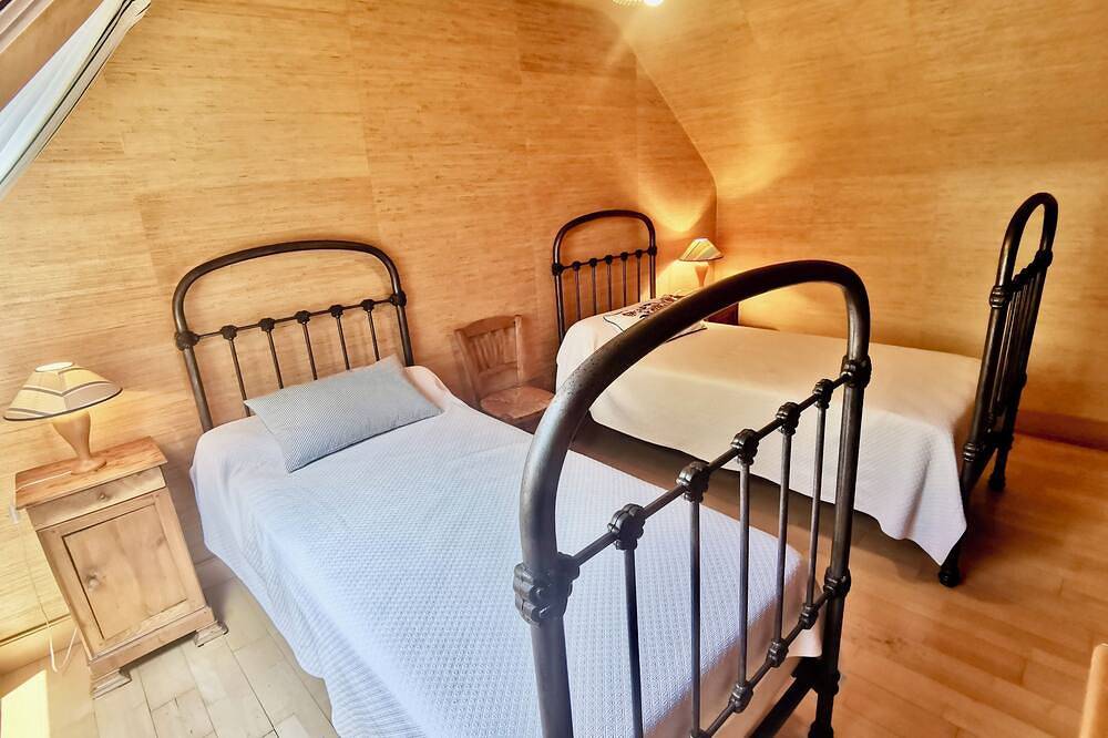 Gite ⭐️⭐️⭐️. L 'authenticité au coeur des Monts d'Arrée - Finistère in Botmeur, Région de Châteaulin