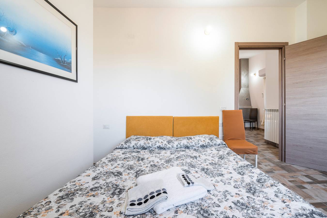 Camera 'Camera - Pisicinirgas' con Vista Montagna, Wi-Fi e Aria Condizionata in Villacidro, Medio Campidano