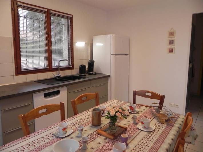 Gîte pour 6 personnes, avec jardin à Vendres - 2