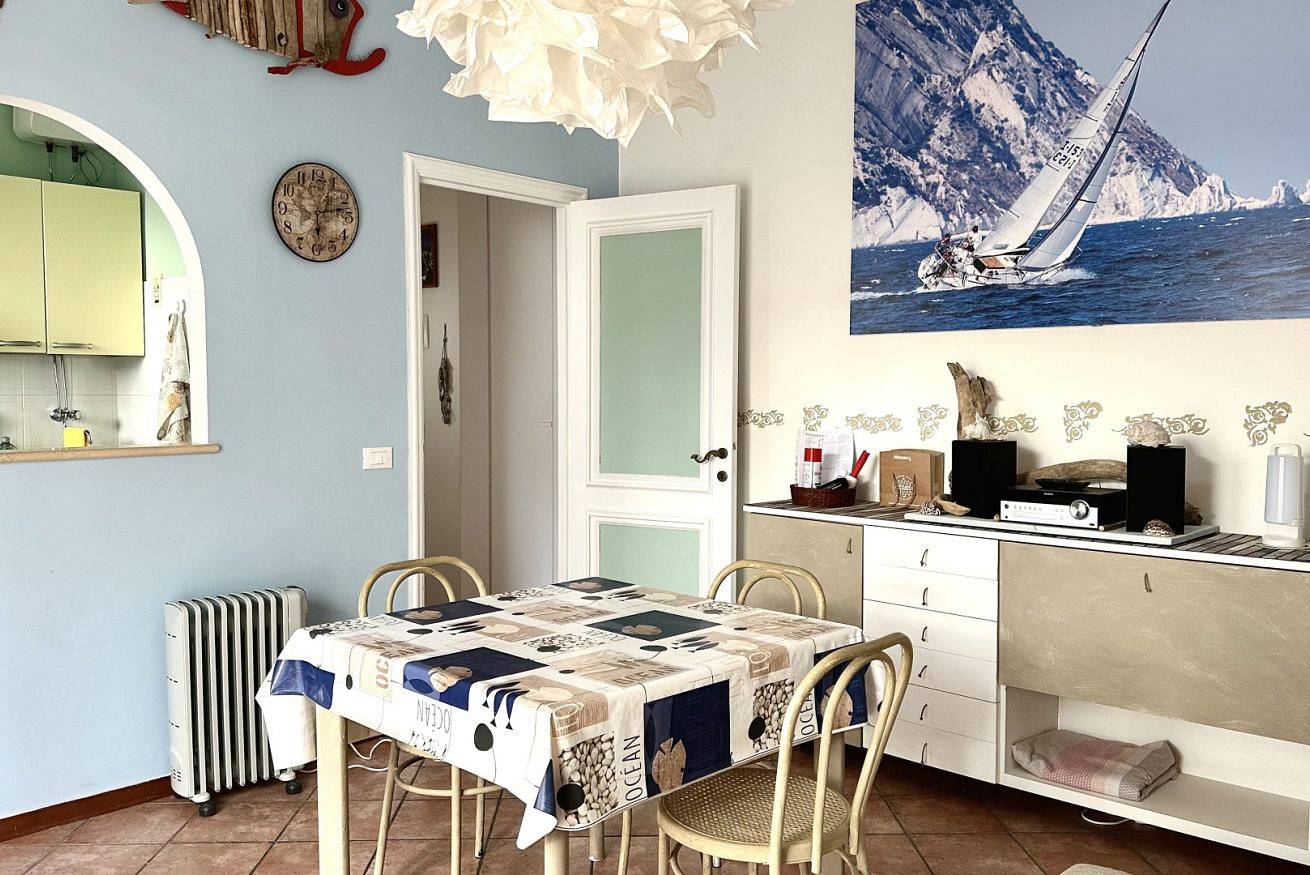 Apartamento entero, N284 - Numana, two-room apartment with terrace overlooking the sea in Numana, Riviera del Conero