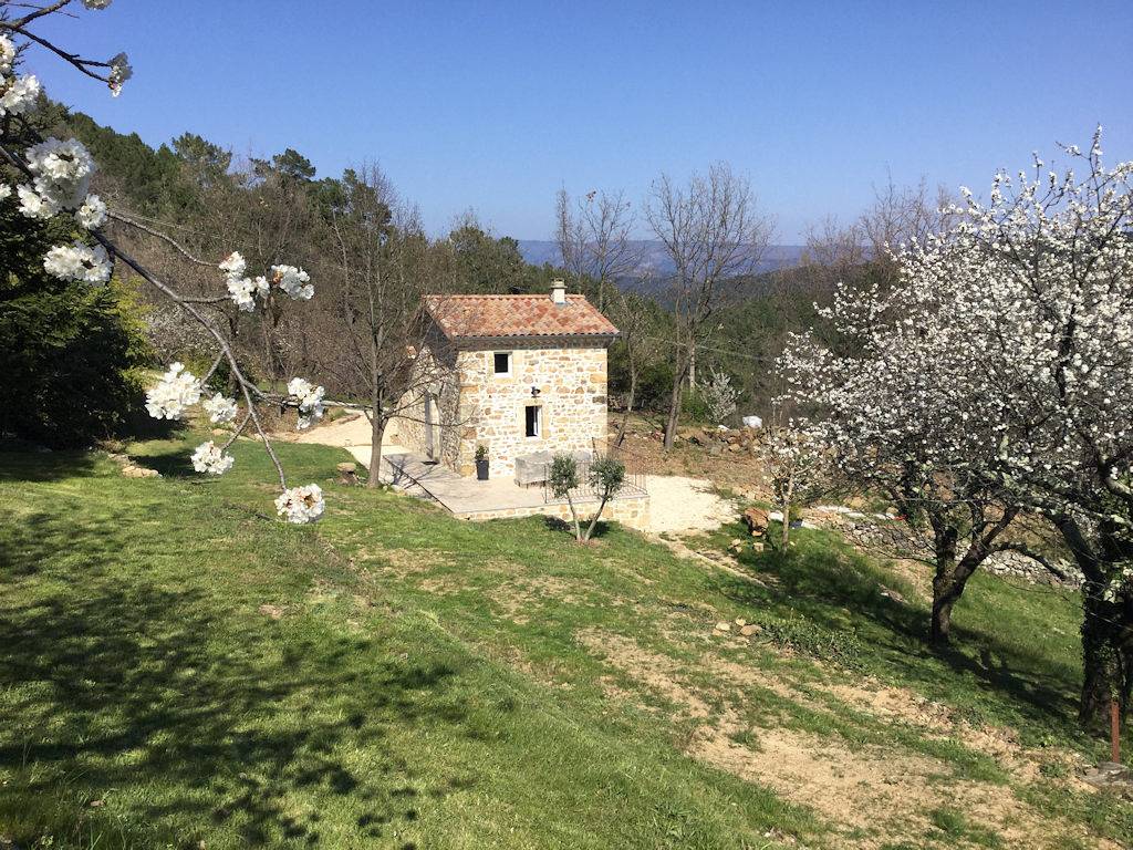 Grange de charme, au calme in Mercuer, Parc naturel régional des Monts d'Ardèche
