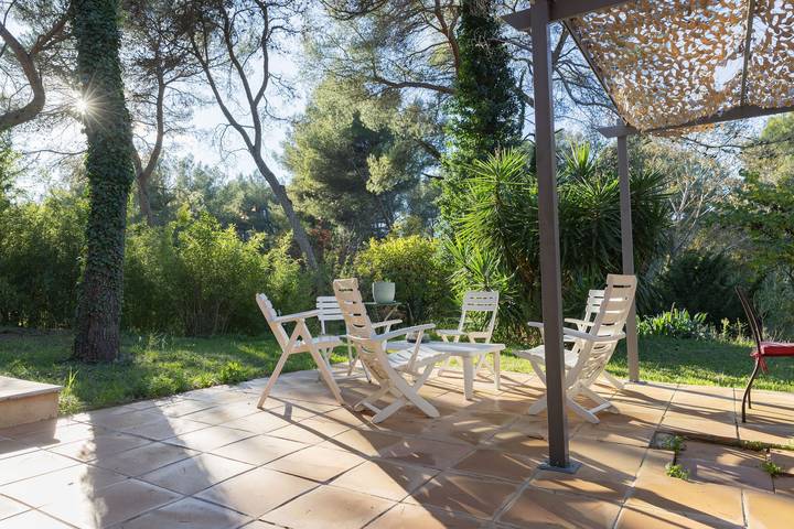Gîte pour 4 personnes, avec jardin à Aubagne - 2