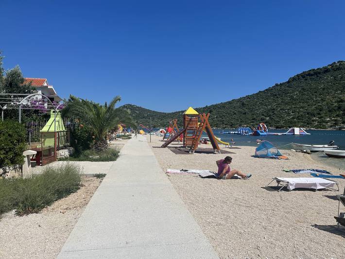 Ganze Wohnung, Apartments Sinisa in Rogoznica, Šibenik-Knin