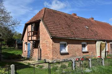 Ferienhaus für 4 Personen, mit Garten in Mecklenburgische Schweiz
