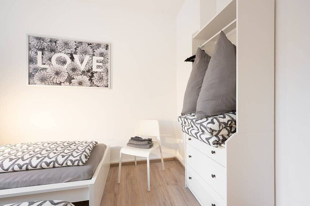 Ganze Wohnung, Apartment close to Theresienwiese in München Isarvorstadt, München