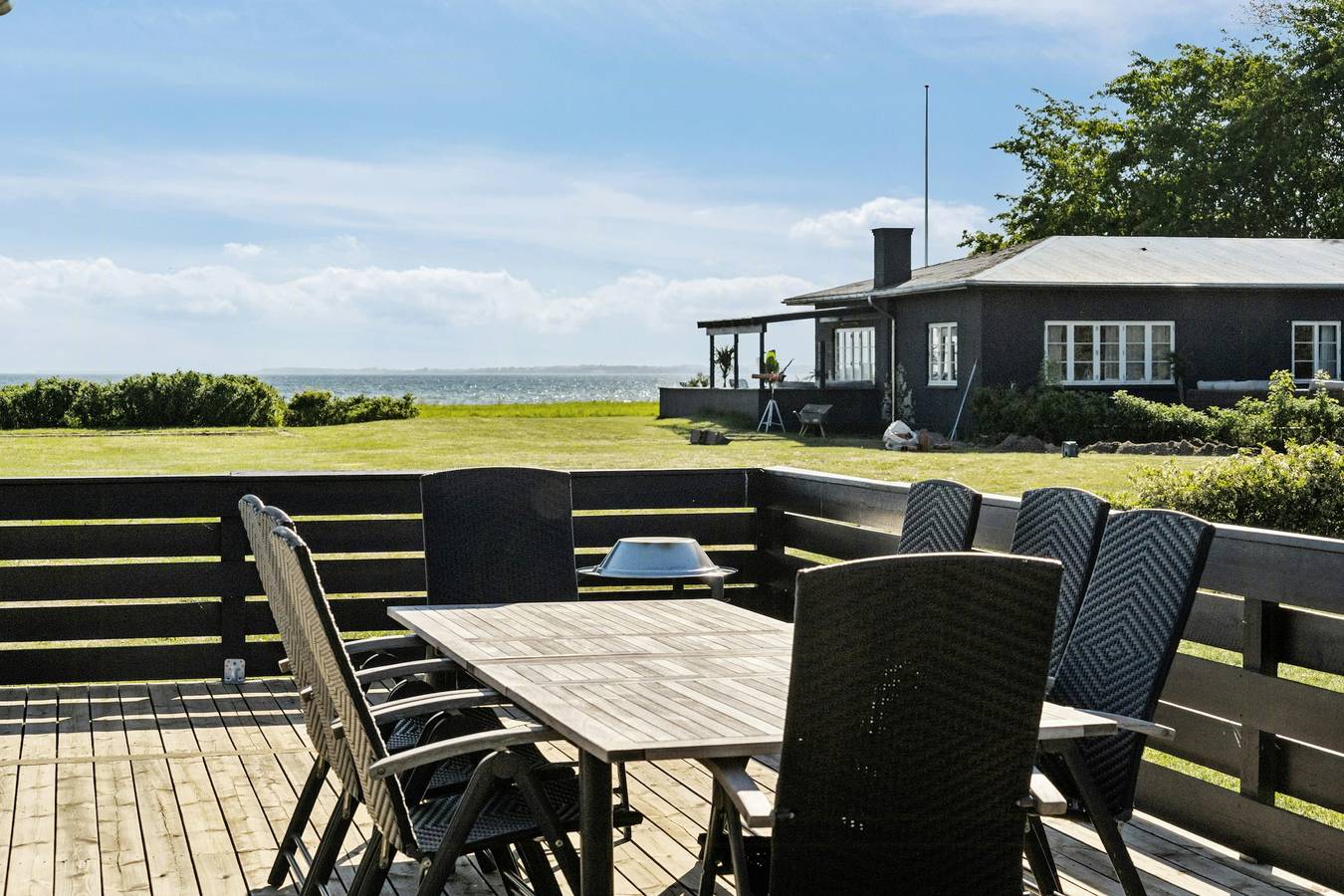 Helles Ferienhaus mit Meerblick in Vejlbyfed in Vejlby Fed, Kleiner Belt