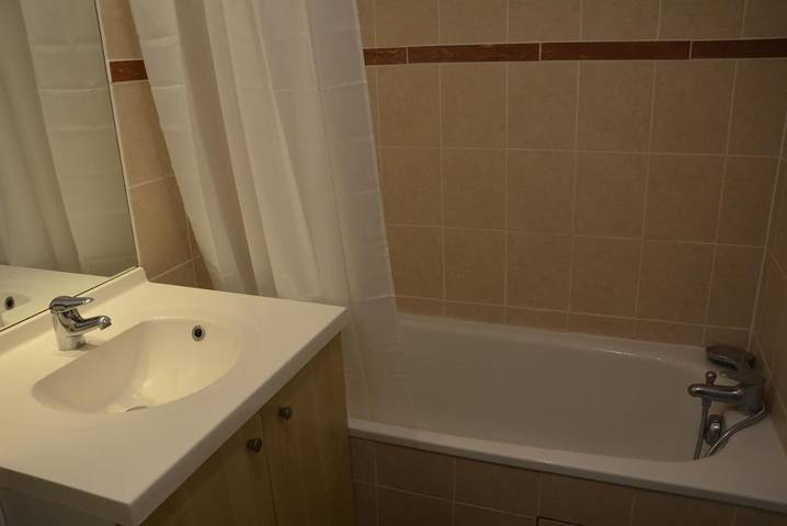 Gîte pour 4 personnes, avec piscine et balcon à Montlouis-sur-Loire - 4