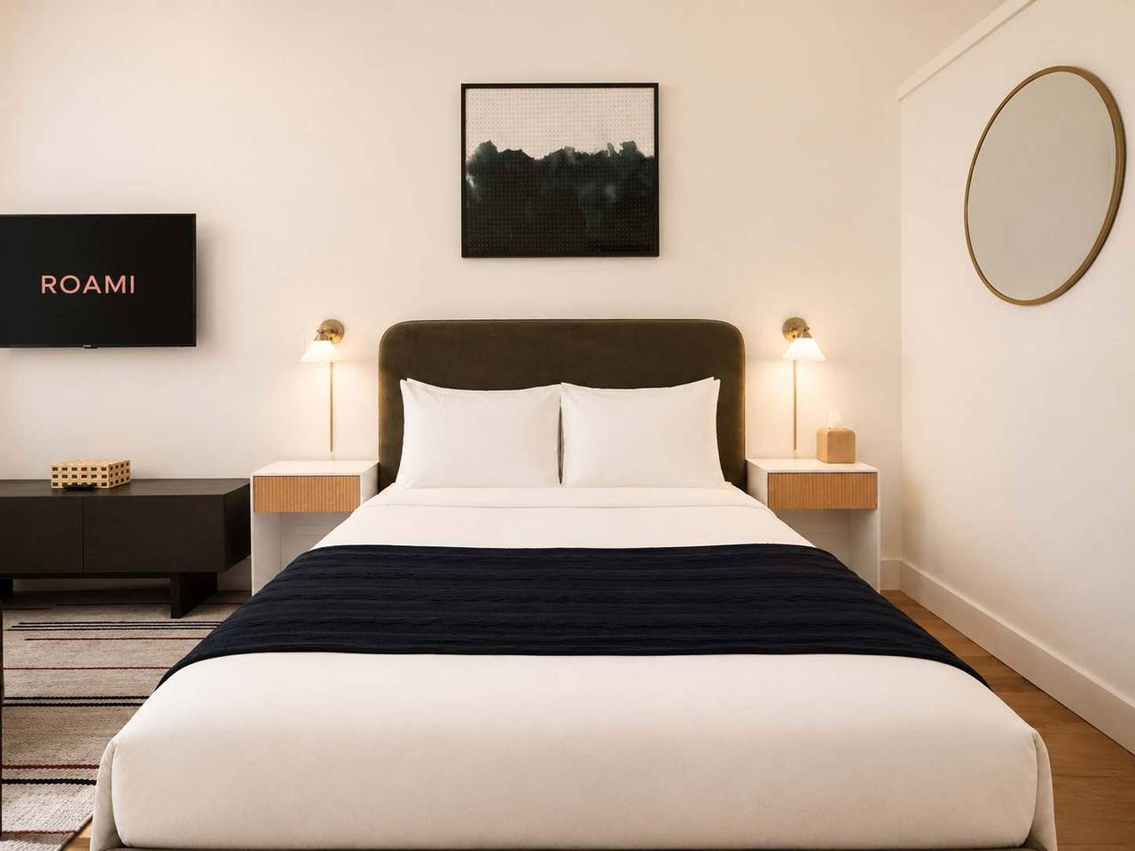 Apartamento entero, Roami at Studio 135 - Modern Studio in Cherry Creek, Denver