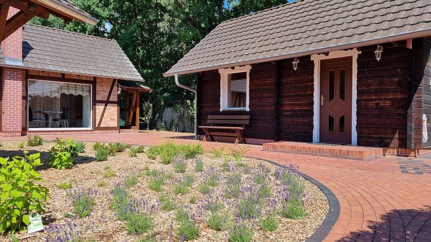 Ferienhaus für 4 Personen, mit Terrasse und Sauna in Lübben