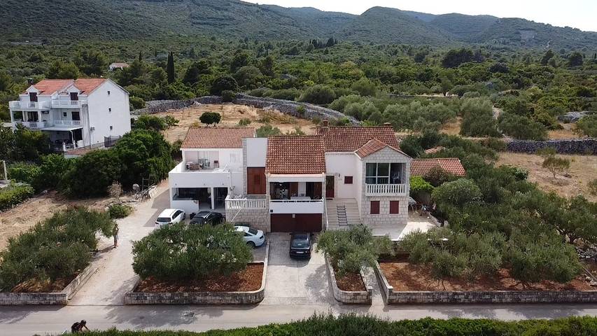 Ganze Wohnung, 2-Zimmer-Ferienwohnung am Strand Kneza (Korcula) -a in Račišće (Dalmatien), Korcula