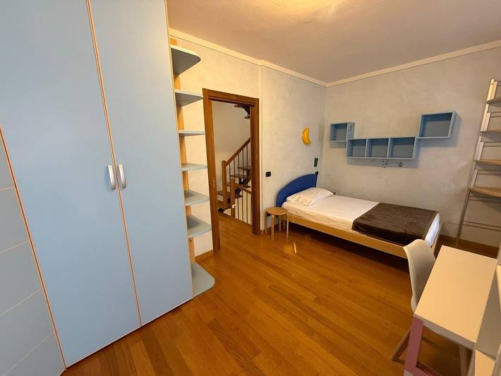 Villa per 6 persone, con Balcone e Idromassaggio nonché Giardino e Vista lago a Comune di Baveno