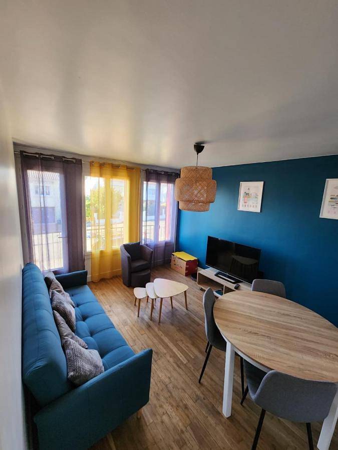 Appartement entier, Two-Bedroom Apartment in Oradour-sur-Glane, Région de Rochechouart